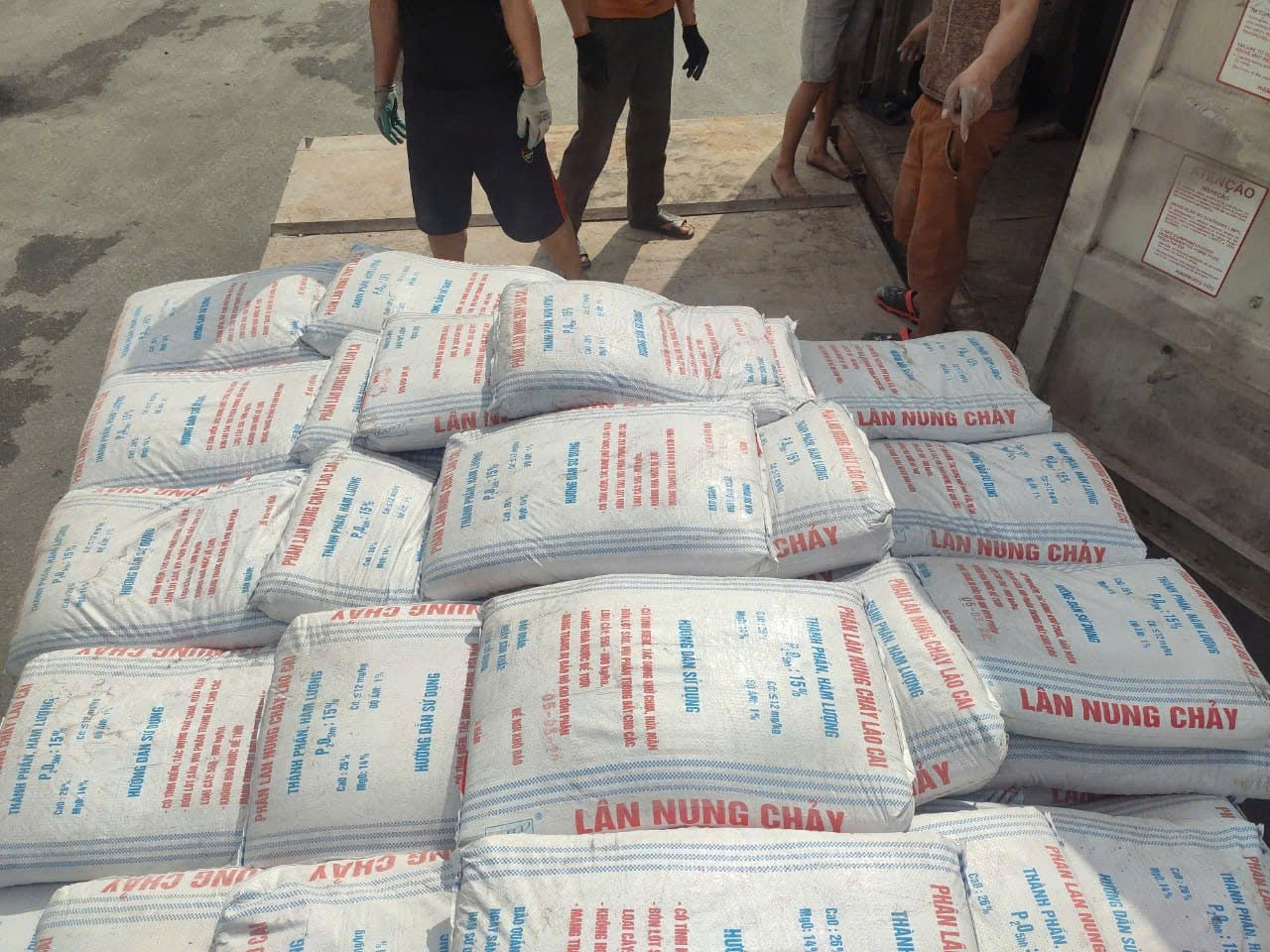 Fused Phosphate 1
